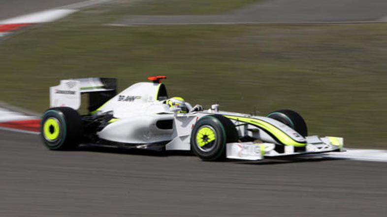 Lahko Jenson Button zmaga še tretjič zapored?