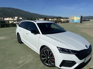 Škoda Octavia 2.0 TSI RS 245 DSG.KAMERA.LED.KLJUKA.SLOVENSKI