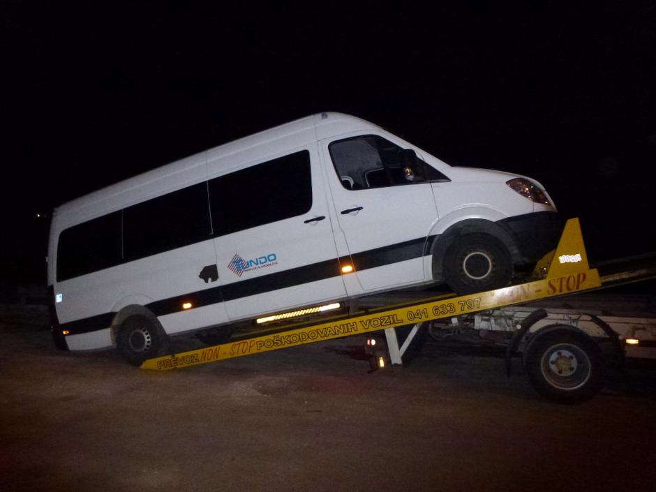 slovenija 18.03.13. kombi, zaseg vozila, foto: PU Koper | Avtor: PU Koper