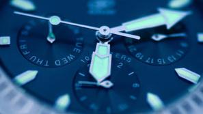 Urini kazalci se bodo pomaknili za eno uro nazaj.