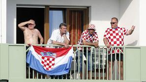 Medtem ko slovenski ljubitelji nogometa Eura ne morejo spremljati na hrvaški tel
