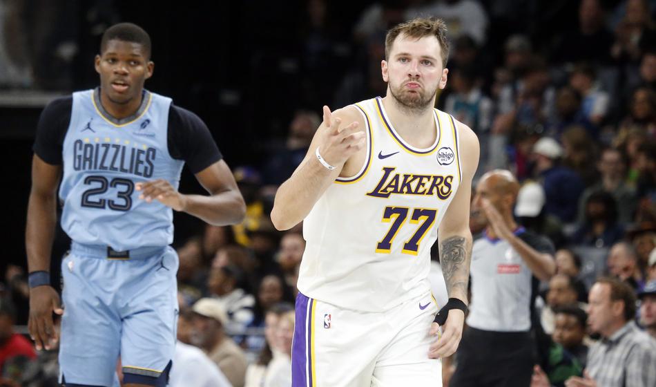 Neustavljivi Dončić se je ob povratku takoj snel z verige