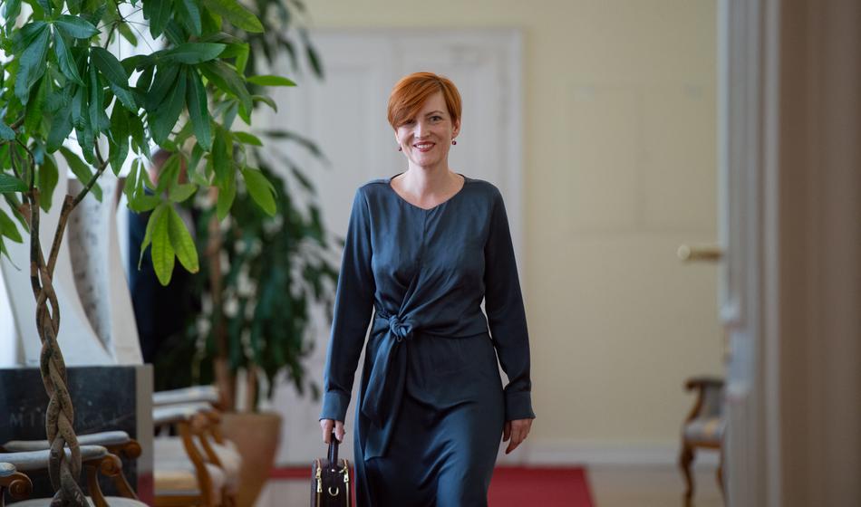 Ministrica Asta Vrečko pokazala moža in hčerko