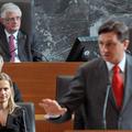 Pahor med razpravo o interpelaciji zoper Kresalovo. (Foto: Dejan Mijovič)
