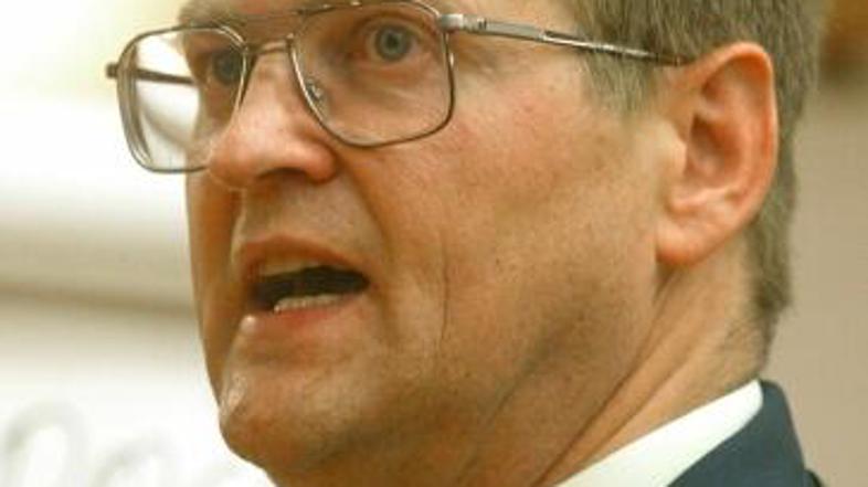 Ustavno sodišče je zavrglo pritožbo Davorina Sadarja.