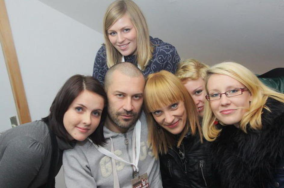 Na Koroškem, natančneje v klubu Yagababa, je Ali En to soboto s seboj prinesel v