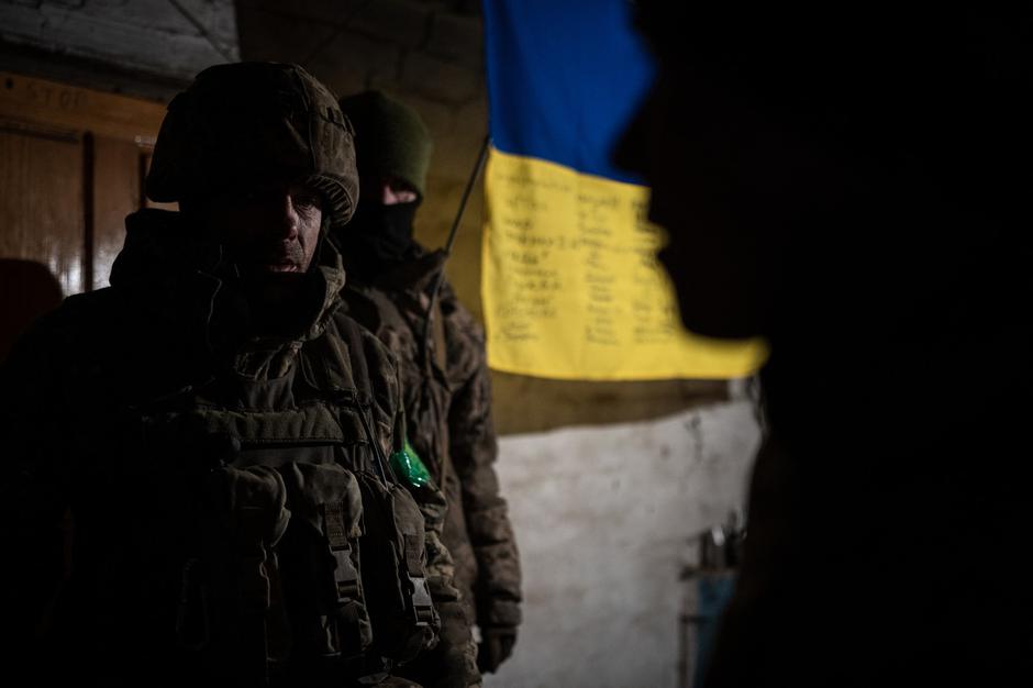 Ukrajina vojak zastava | Avtor: Profimedia