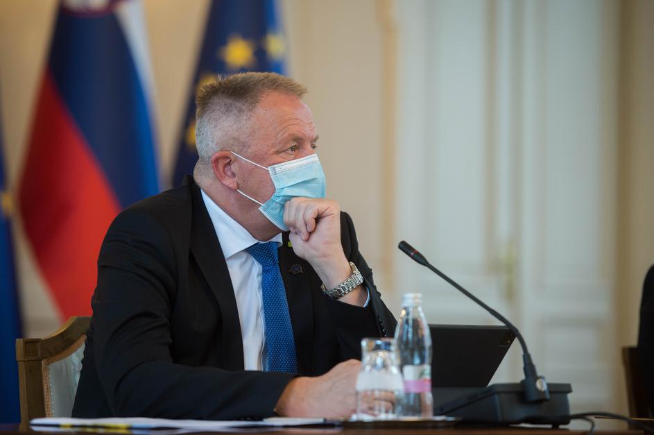 koalicijski trojček