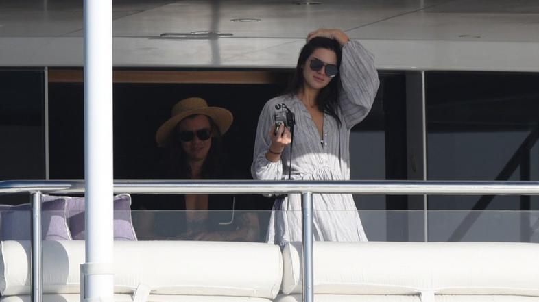 kendall jenner, harry styles