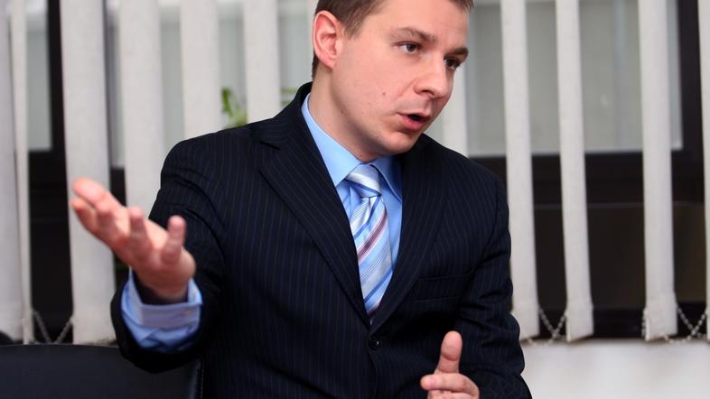 Jani Soršak odhaja med odvetnike, odprl bo svoj d. o. o., in trdi: "Iz mojih oma