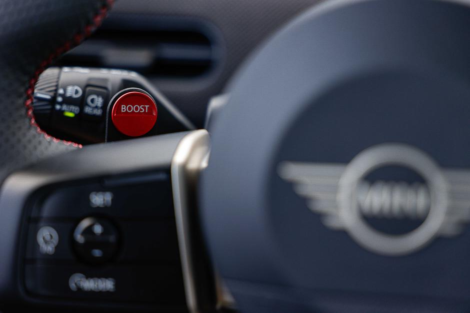 MINI John Cooper Works E | Avtor: Saša Despot