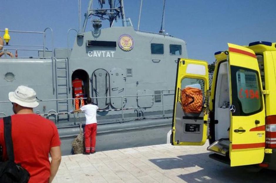 Reševanje Britanke | Avtor: Obalna straža RH
