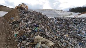 slovenija 24.09.13. Dolenjska, Novo mesto, odlagalisce odpadkov Cerod, foto: Jer