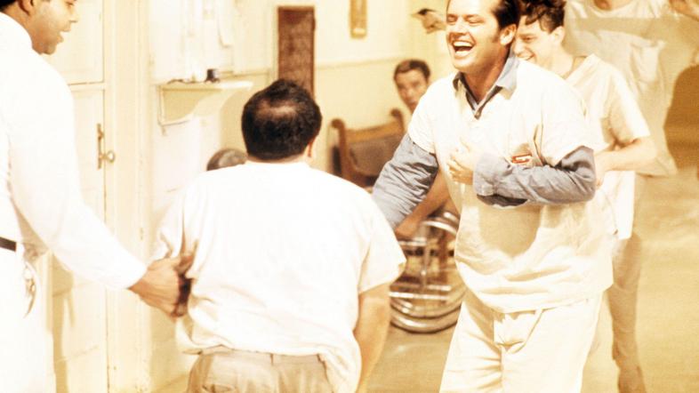 Miloš Forman Let nad kukavičjim gnezdom