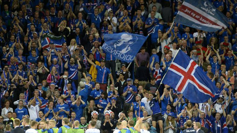 navijači Islandija Portugalska Euro 2016 Saint-Étienne Stade Geoffroy-Guichard