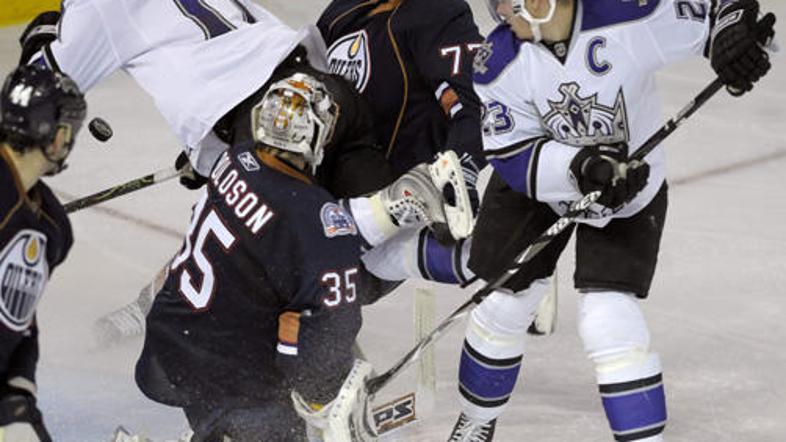 Anže Kopitar je v Edmontonu podajal, zadeval in "letel".