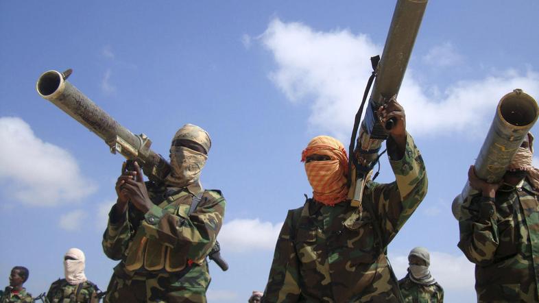Takole so somalijski islamisti nedavno paradirali v podporo kolegom v Jemnu. (Re