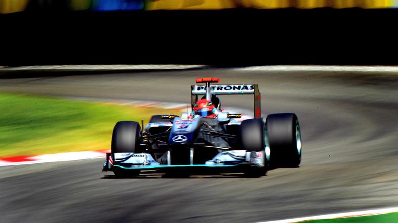 Na zadnjih sedmih dirkah te sezone je bil Michael Schumacher trikrat deveti, tri