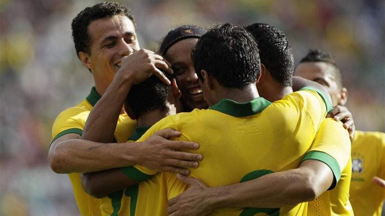 Ronaldinho Neymar Bolivija Brazilija prijateljska tekma