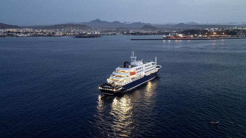 MV Hondius