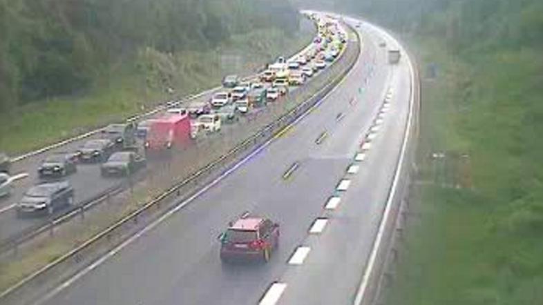 PIC: A1/E61/E70 Ljubljana - Koper, počivališče Lom, pogled proti Koper