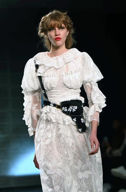 London fashion week september 2021