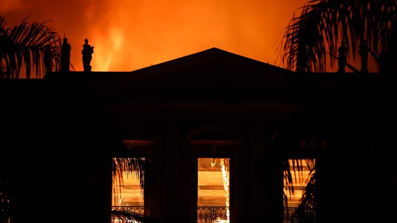 Požar v Riu de Janeiru