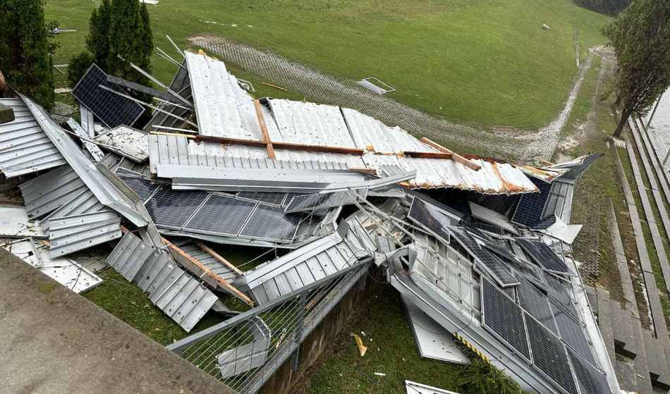 Neurje povzročilo škodo na šolah v Novem mestu, sanacija še poteka