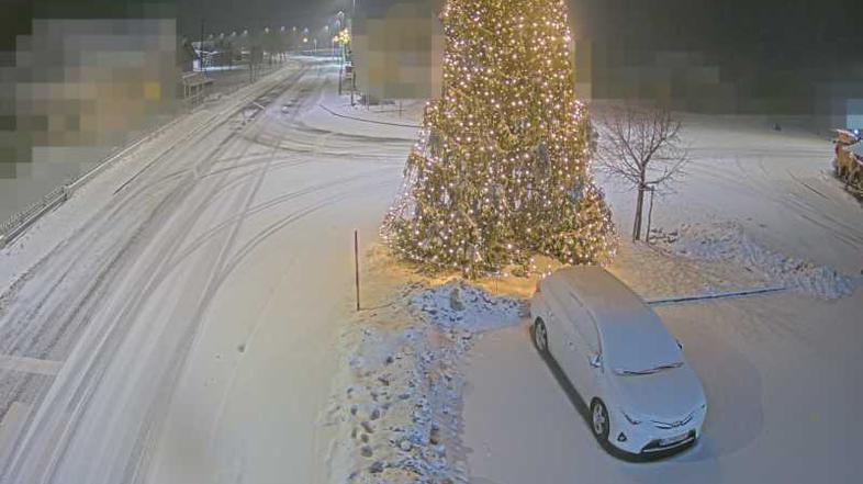 Sneg na cestah, sneženje