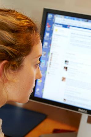 Ženska na internetu