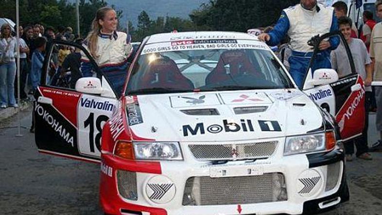 Miha Rihtar s svojim reli dirkalnikom.