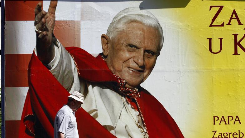 Papež Benedikt XVI. svoj obisk na Hrvaškem začenja jutri. (Foto: Reuters)