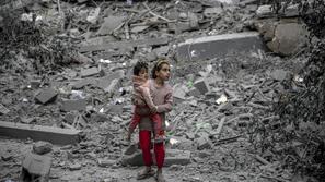 Gaza civilisti ruševine
