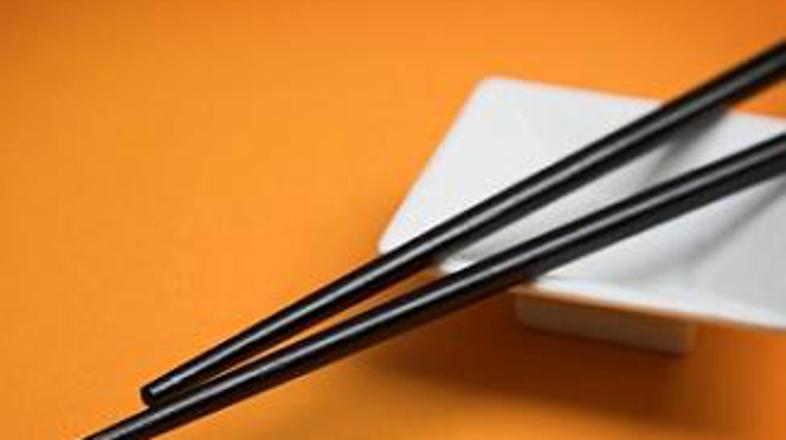 Minimalizem po japonsko tudi na mizi ...