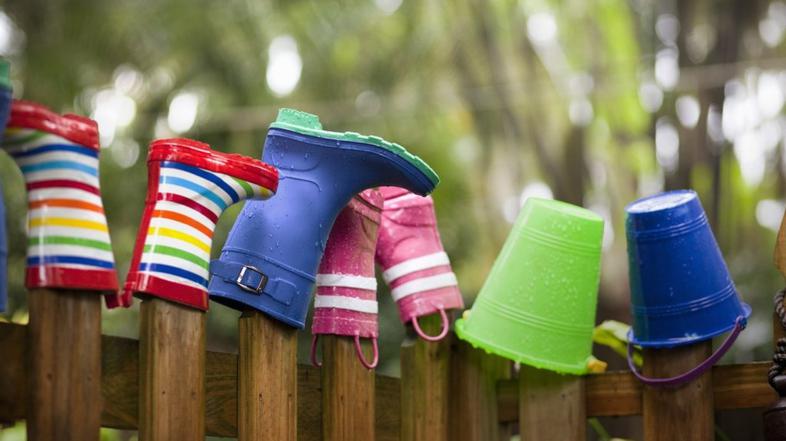 gumijasti škornji, otroška obutev, 