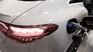 predstavitev Mercedes Benz EQE