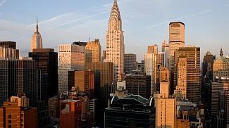 Zakaj bi na Manhattan poleteli, če se lahko vozimo trinajst tednov?