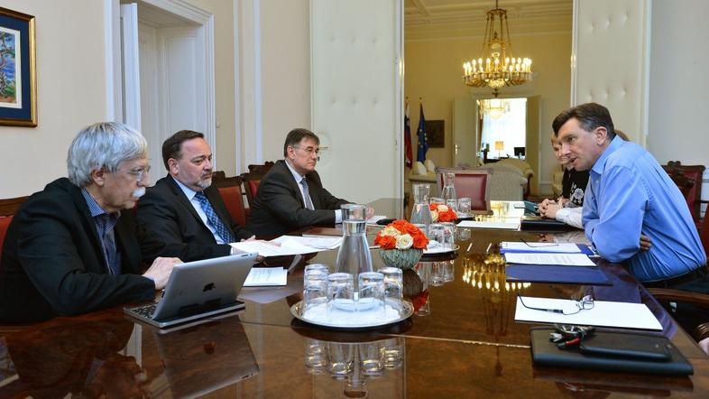 Pahor s pravniki 
