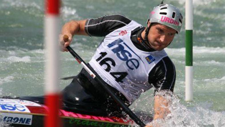 V Pragi je Dejana Stevanoviča zdelala viroza, v Tacnu in Augsburgu mu je do fina