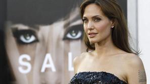 Tudi tokrat naj bi agentko Evelyn Salt upodobila Angelina Jolie. (Foto: Reuters)