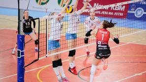 Iza Mlakar, Calcit Ljubljana, NKBM Maribor