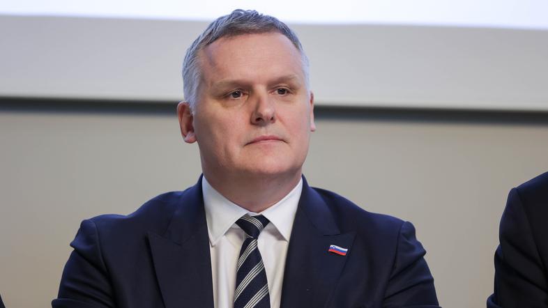 novinarska konferenca sklep o pripravi DPN za JEK2, Bojan Kumer