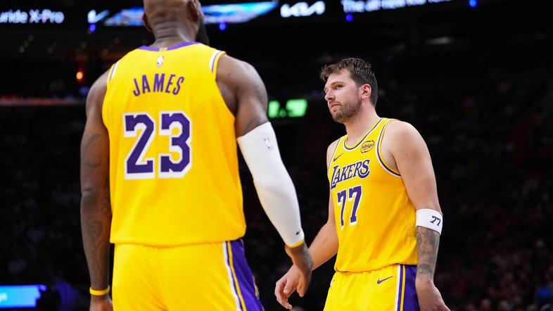 Dončić LeBron James