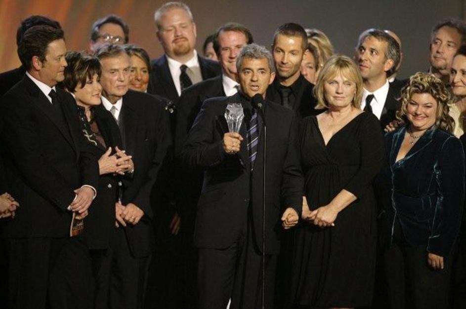 Daniel Battsek, predsednik Miramax Films, je prevzel nagrado za najboljši film.