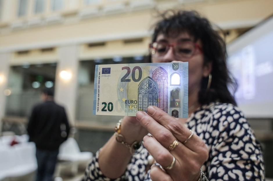 bankovec 20 evrov | Avtor: Saša Despot