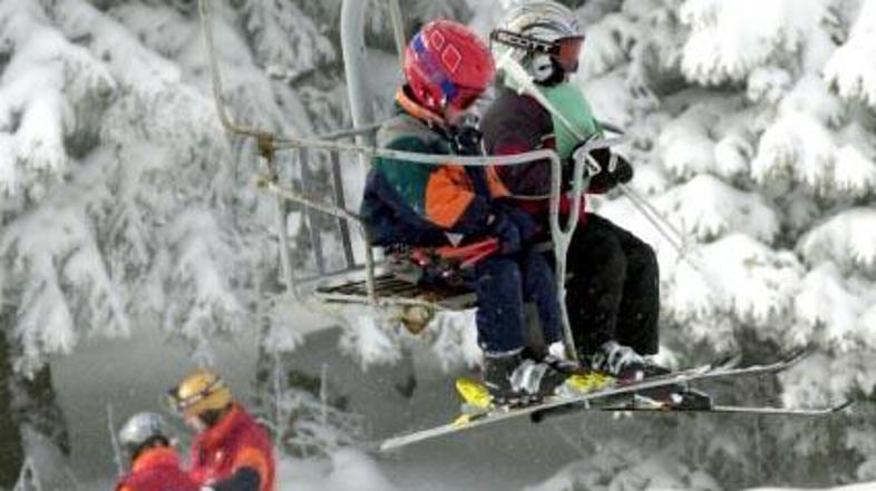 Smučarji se bodo z novo sedežnico vozili naslednjo zimo.