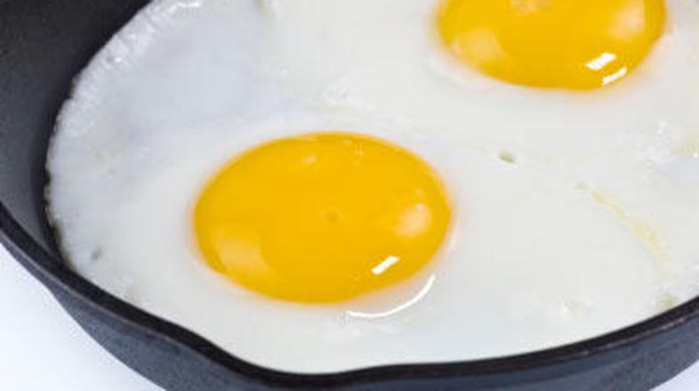 Jajčna dieta ima lahko skrajno neprijetne stranske učinke.