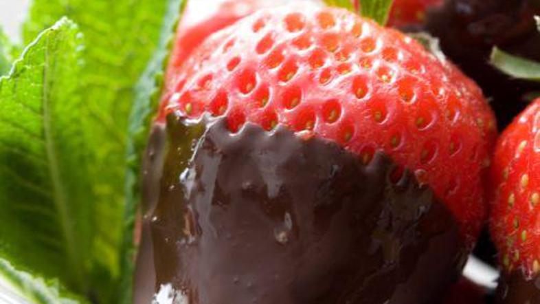 Uživajte v tednih, ko je svežih domačih jagod na pretek.