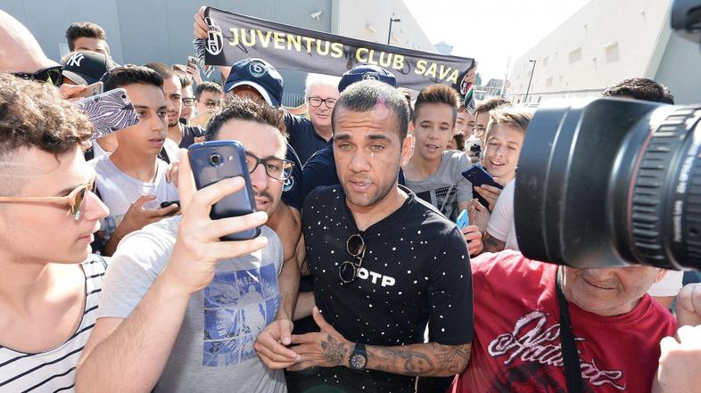 dani alves