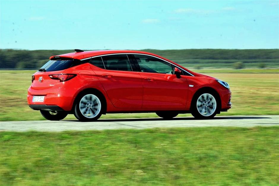 Opel astra | Avtor: Gregor Prebil